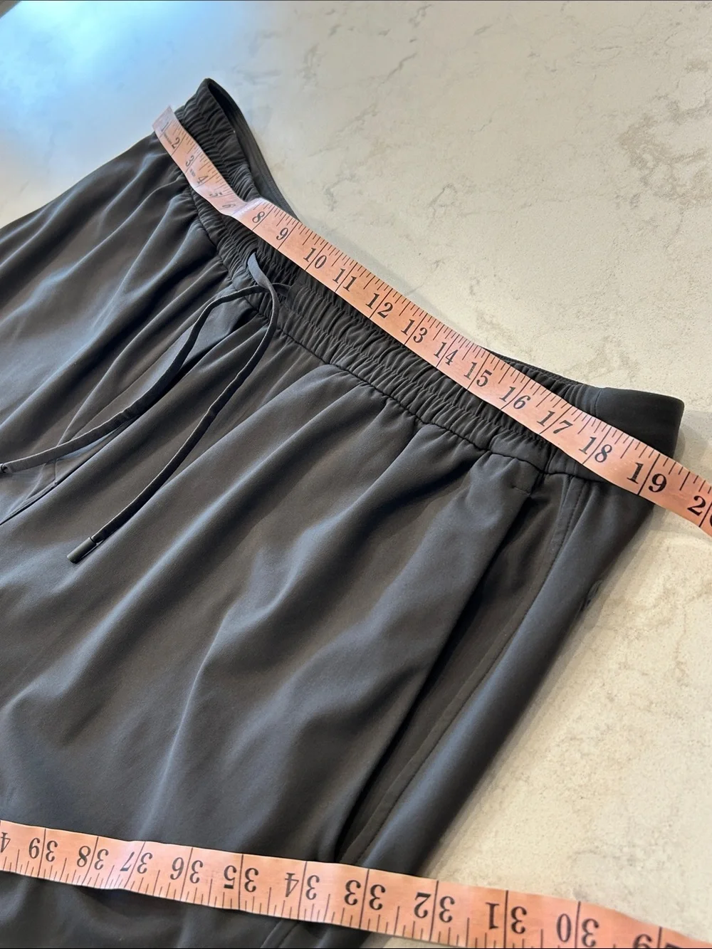 Lululemon Tapered-Leg Mid-Rise Pant Luxtreme Black Women’s Size X-Large‎